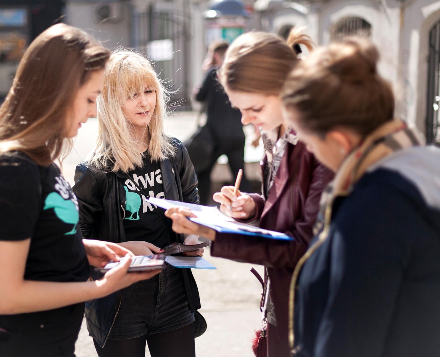 underskriftindsamling på gaden